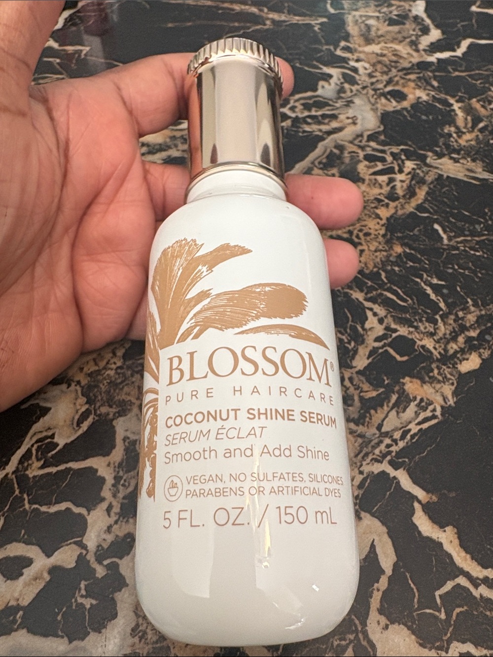Blossom Coconut Shine Serum Hair Treatment – White & Gold never been opened